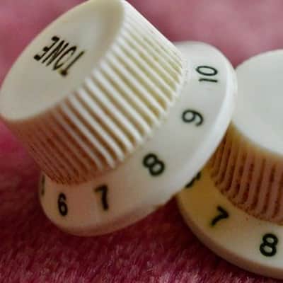 Vintage 1960's Fender Jazzmaster Knob Set PRE-CBS Volume Tone Knob Slab board Clay dot JM image 8