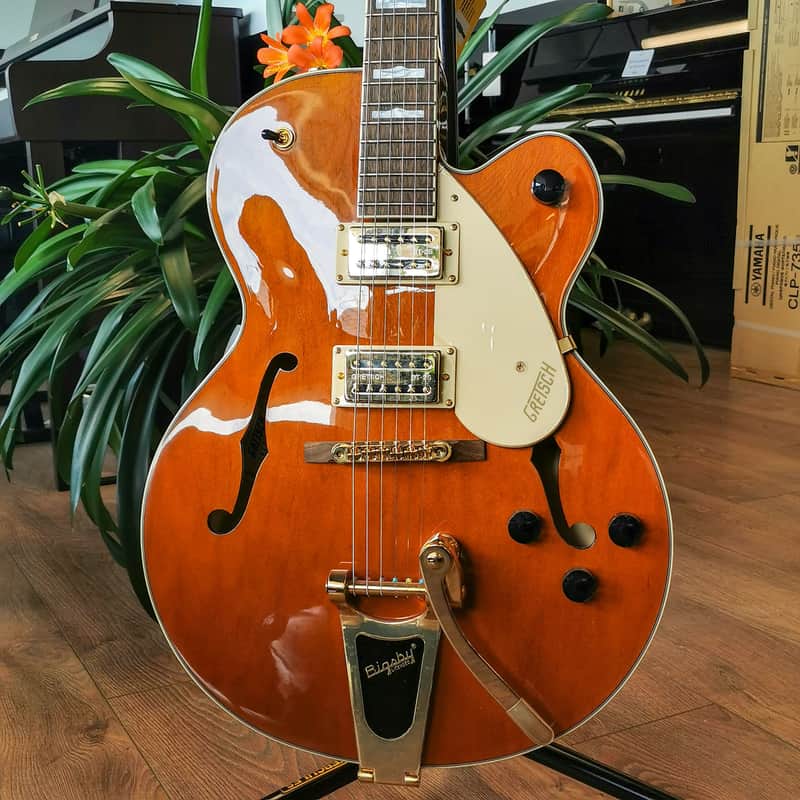 Gretsch G2410TG Streamliner Hollow Body Single Cutaway with Bigsby