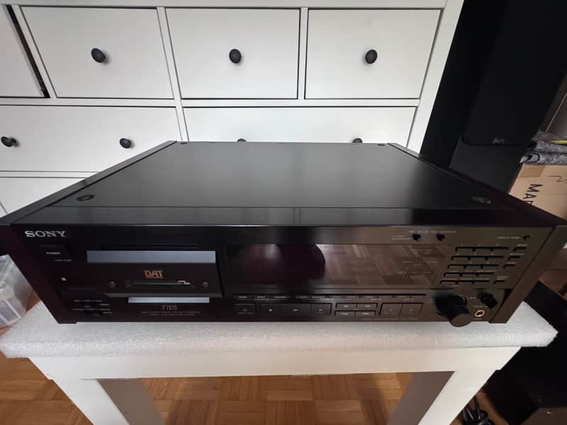 Sony DTC-77ES Digital Audio Tape Deck DAT 90s - Excellent image 1