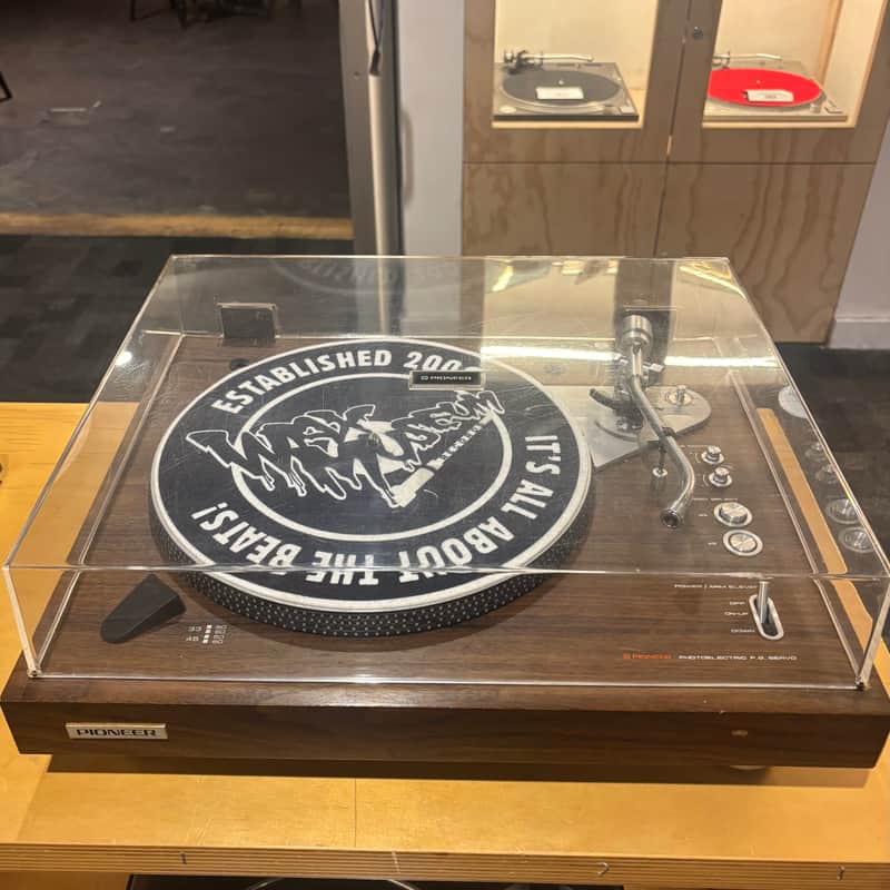 1975 Pioneer PL-1250 Wood/Silver