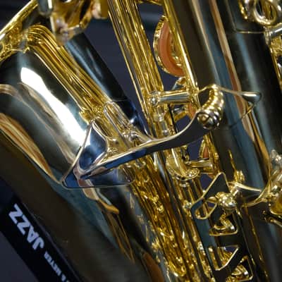 Conn Alto Saxophone in E♭ - CAS411L - Lacquer image 12