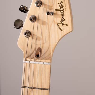 Fender Eric Clapton Artist Series Stratocaster with Vintage Noiseless Pickups 2013 - Torino Red image 9