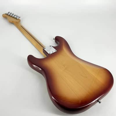 1983 Fender American Stratocaster - Sienna Sunburst image 3