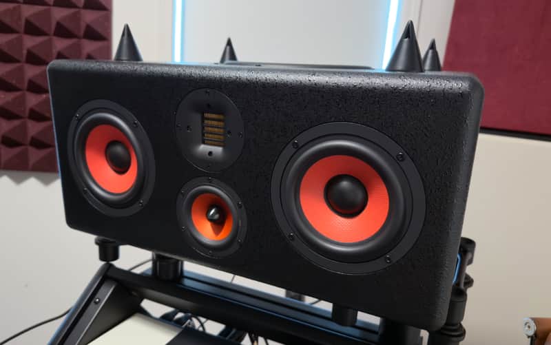 SAS Acoustic Design SA25M 