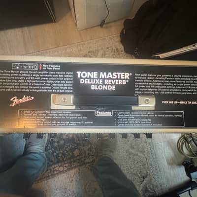 Fender Tone Master Deluxe Reverb 2-Channel 22-Watt 1x12" Digital Guitar Combo image 3