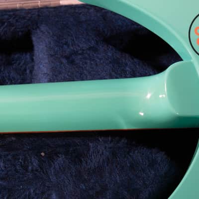 2000 Rickenbacker Limited Edition 330 Sea Green | Rare Finish | Excellent | Original Case image 10