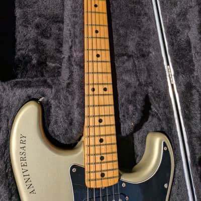 Fender Anniversary Stratocaster 1979 - Exc & Original. Read Description image 2