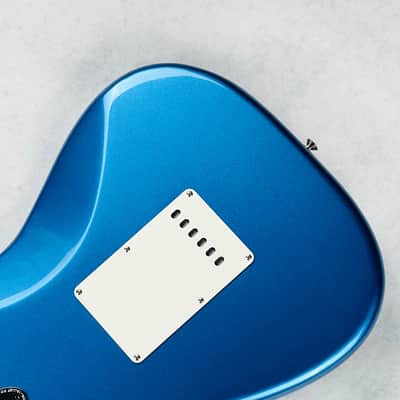 Fender American Vintage II 1973 Stratocaster Maple Fingerboard 2023 - Lake Placid Blue image 12