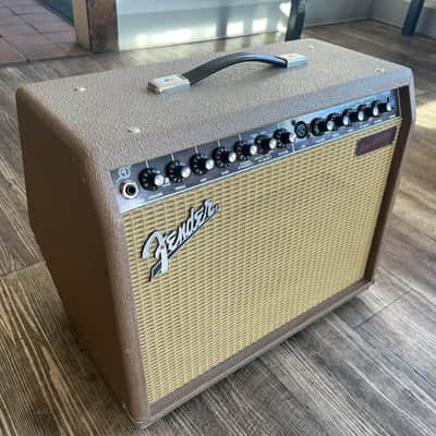 Fender Acoustasonic 30 DSP 2-Channel 30-Watt 1x8" Acoustic Guitar Amp with Onboard Effects 2004 - 2011 - Brown image 1