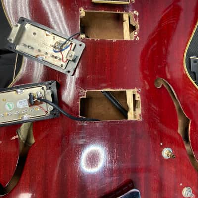 Guild Starfire II in Cherry Finish 1961 w/OHSC (Mods) image 17