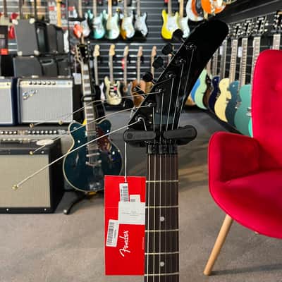 Fender Tom Morello "Arm The Homeless" Signature Stratocaster 2025 - Present - Ice Blue Metallic image 3