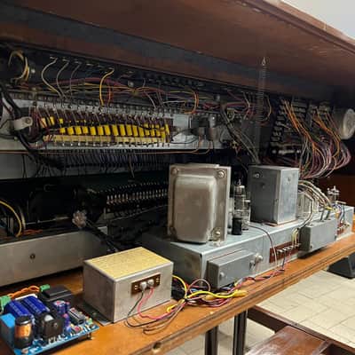 Hammond B3 with Leslie 122A image 15