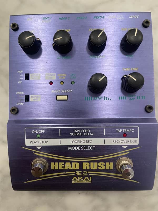 Akai E2 Headrush Delay/Looper | Reverb UK