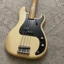Squier Matt Freeman Signature Precision Bass