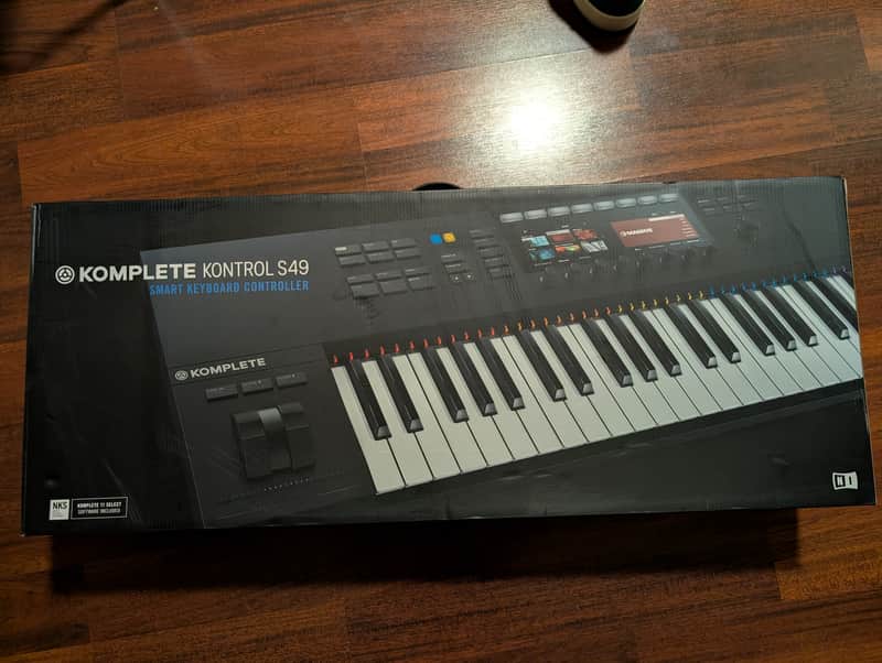 Native Instruments Komplete Kontrol S49 Mk2 2010s - Black image 1