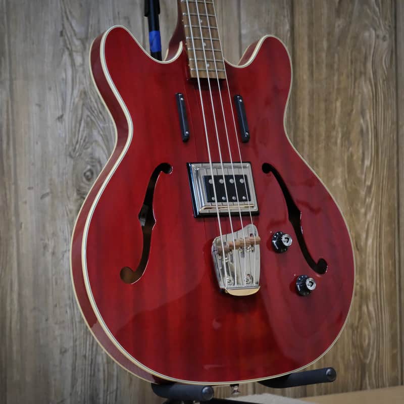 Guild Newark St. Collection Starfire Bass 2010s - Cherry Red