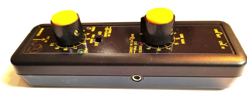 mc_PuP Rechargeable Mic/Stereo Line Mixer 2023 image 1