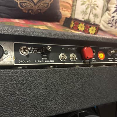 PRICE DROPFender 1972 Deluxe Reverb Amp 1972 - Silverface image 4