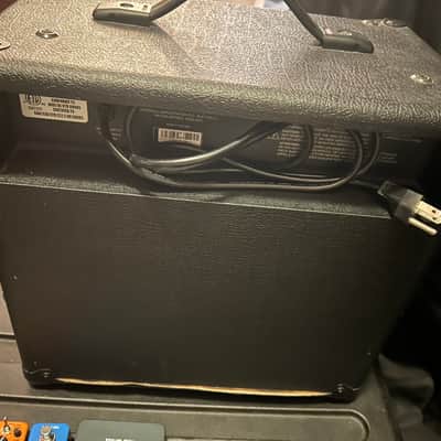 Marshall MB MB15 15-Watt 1x8" Solid State Bass Guitar Combo 2009 - 2013 - Black Bild 5