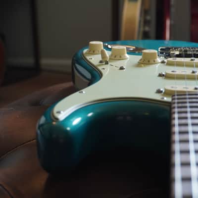 2011 Fender Custom Shop Custom Deluxe Stratocaster – Sherwood Green Relic – AY Pickups – OHSC image 12