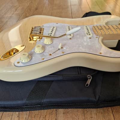 Fender Stratocaster Richie Kotzen Transparent White Burst 2016 image 10