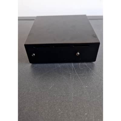 Klark Teknik V NET Power Supply – Power Supply - Excellent image 4