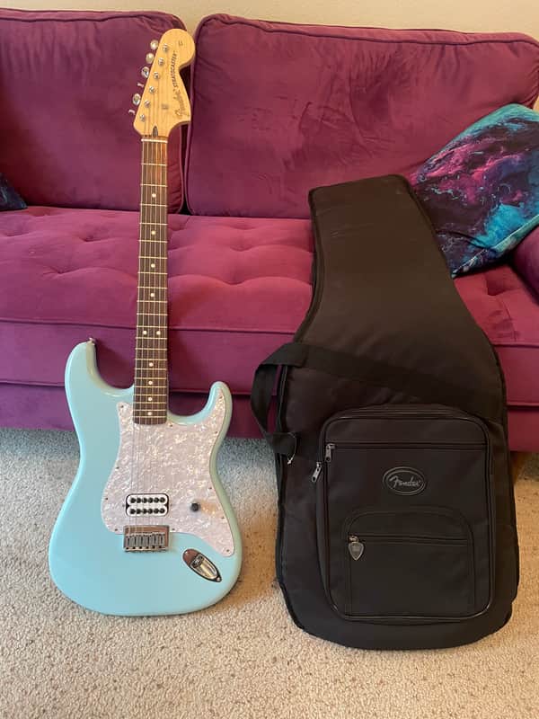 MINT Fender Limited Edition Tom DeLonge Signature Stratocaster 2023 - Daphne Blue