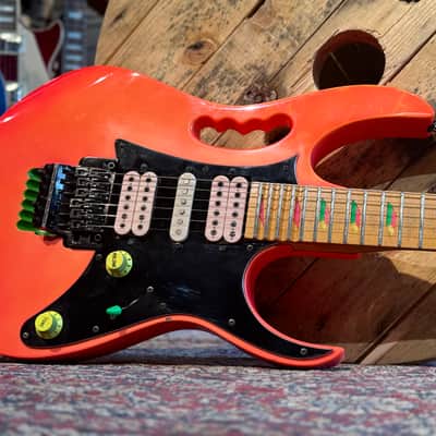 Ibanez JEM777SK 1988 - Shocking Pink image 3