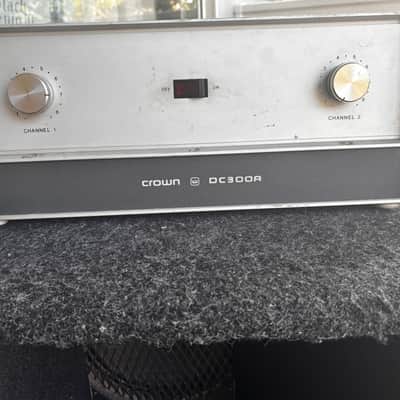 Crown DC 300A 2-Channel Power Amplifier 1970s - Silver image 1
