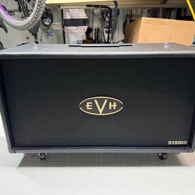 EVH 5150 III 60-Watt 2x12" Guitar Speaker Cabinet 2012 - Present - Black image 1