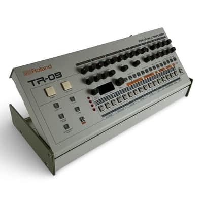 Roland TR-09 *Expert Tested*Guaranteed* image 1