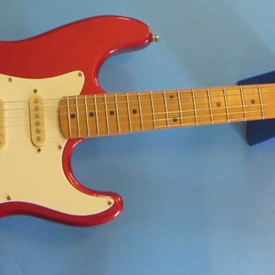 Series 10 Strat-Style Candy/Red image 11