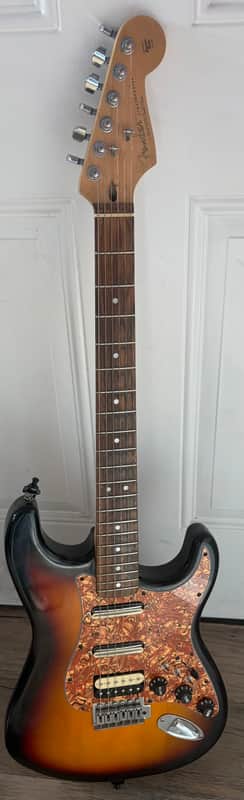 Fender "Dressed up" Stratocaster 2018 - Tobacco Sunburst image 1
