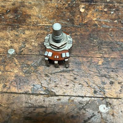 Vintage Gibson 1959 Centralab Electric Guitar Pot Centralab image 7