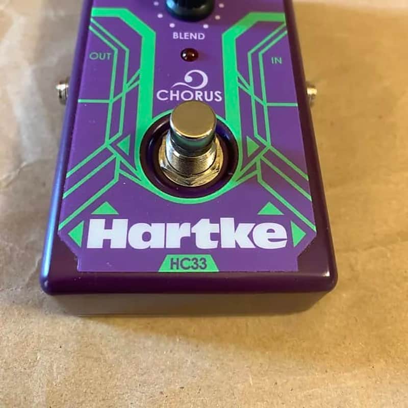 2010s Hartke HC33 Analog Bass Chorus Purple/Green