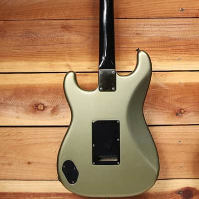FENDER VINTAGE 1986 CONTEMPORARY STRATOCASTER HSS MIJ JAPAN Stock Tremolo 28151 image 4