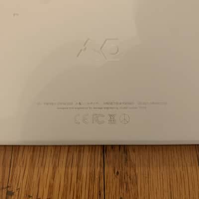 Teenage  Engineering OP-1 Keyboard Synthesizer 2020 white image 9