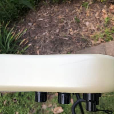 Ibanez EHB1000-PWM Bass Workshop 2020 - Present - Pearl White Matte image 8