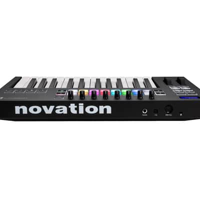Novation Launchkey 25 Mk3 MIDI Controller [USED] image 4