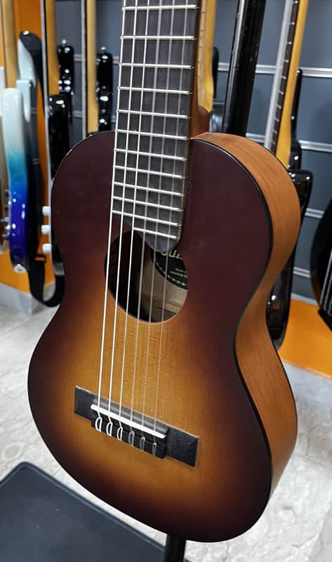 yamaha gl1 tobacco brown sunburst Yamaha Guitalele GL1 TBS Small scale classical guitar - tobacco brown  sunburst
