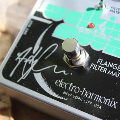 EHX "Andy Summers Walking On The Moon" image 7