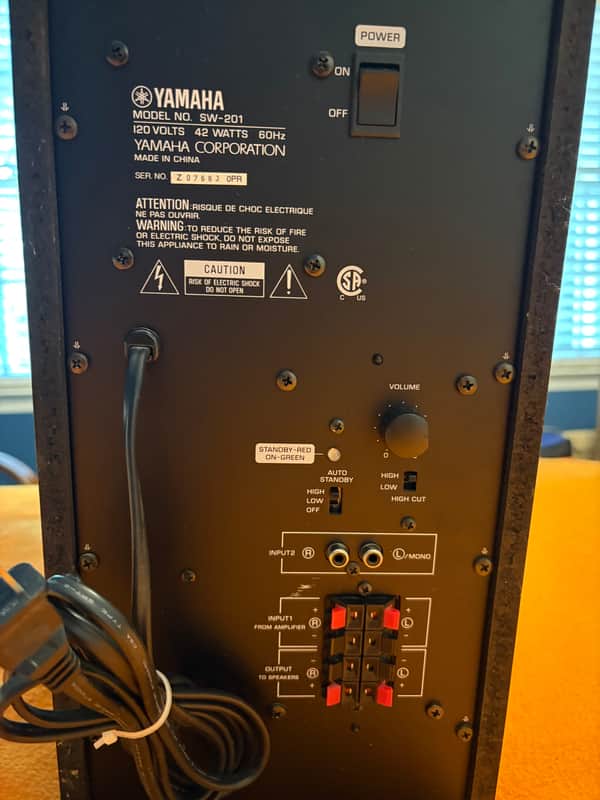Yamaha SW-201