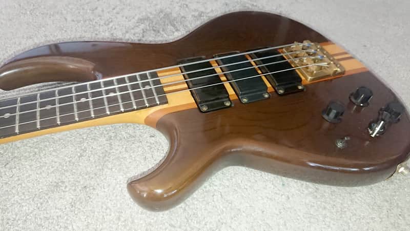 Aria Pro II SB1000, Matsumoku 1979, lefthand batwing, modified image 1