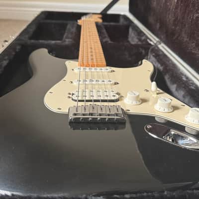 Fender Sub-Sonic Baritone Stratocaster American HSS Black - 2001 image 3