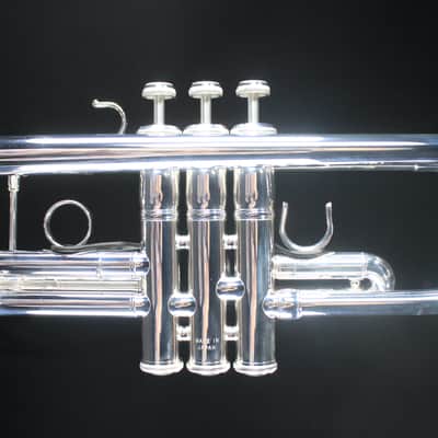 Yamaha Custom Xeno "Chicago" Series YTR-9445CHSIII Professional C Trumpet image 7
