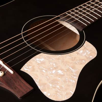 Art & Lutherie - Americana Dreadnought Faded Black image 2