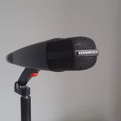 Sennheiser MD 421-U Cardioid Dynamic Microphone | Reverb