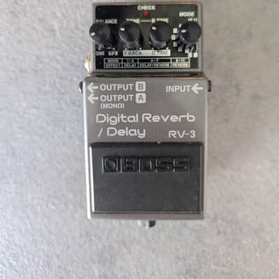Boss RV-3 Digital Reverb/Delay (Pink Label) image 2