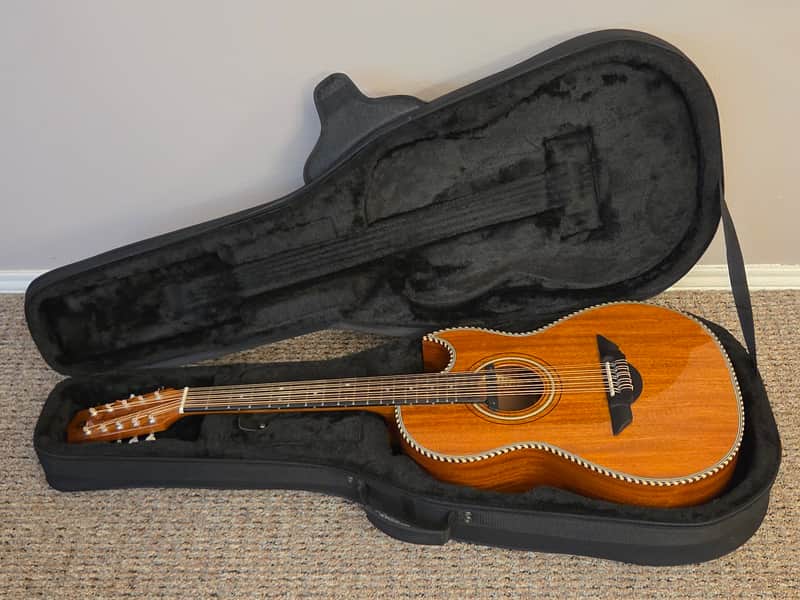 H. Jimenez Bajo Quinto - Mahogany and Gator Case image 1