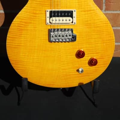 PRS SE CU2SH Custom Santana-Santana Yellow image 2